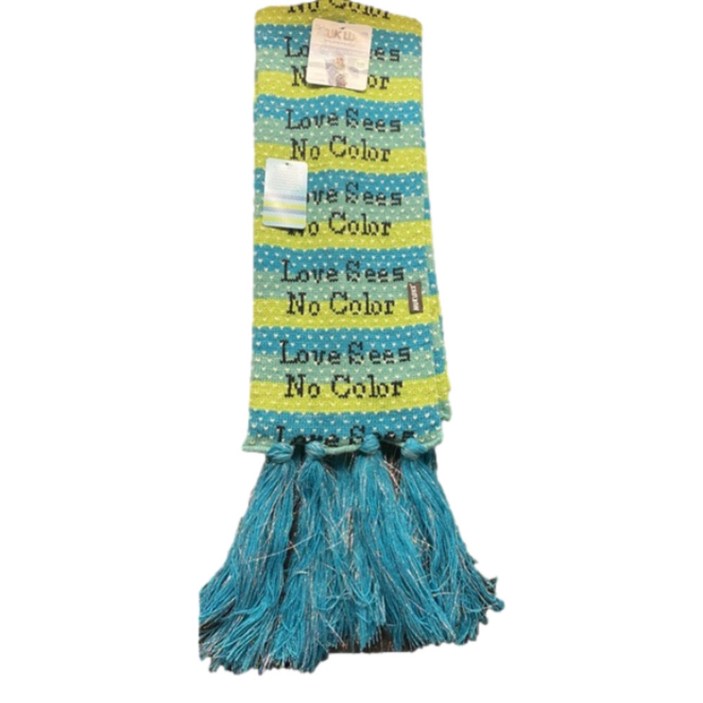MUK Luks scarf NWT OS. Love see no color